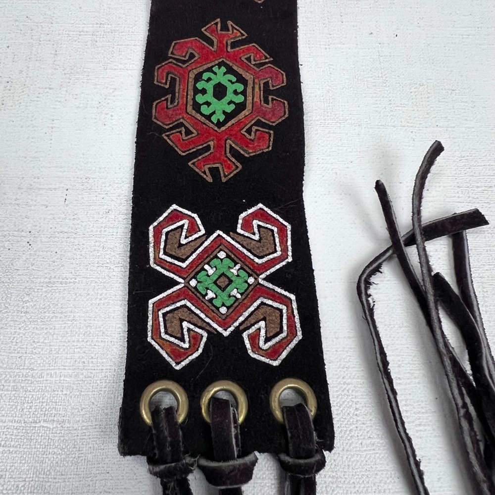 Vtg Hand Painted 2" Wide Suede Leather Tribal Fringe Wrap Belt Brown Geometric - Picture 2 of 7